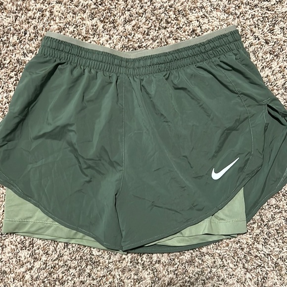 Nike Pants - Nike shorts
